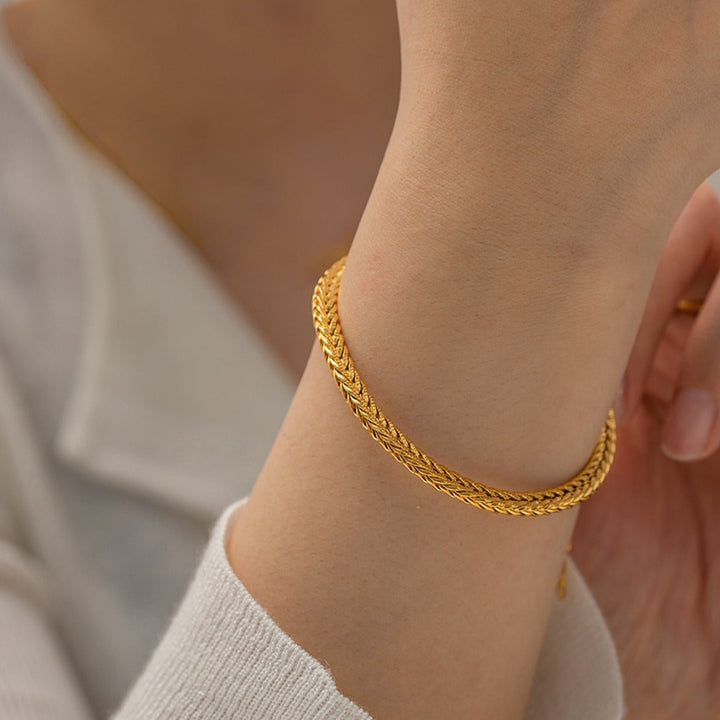 Katharina – Gold Bracelet