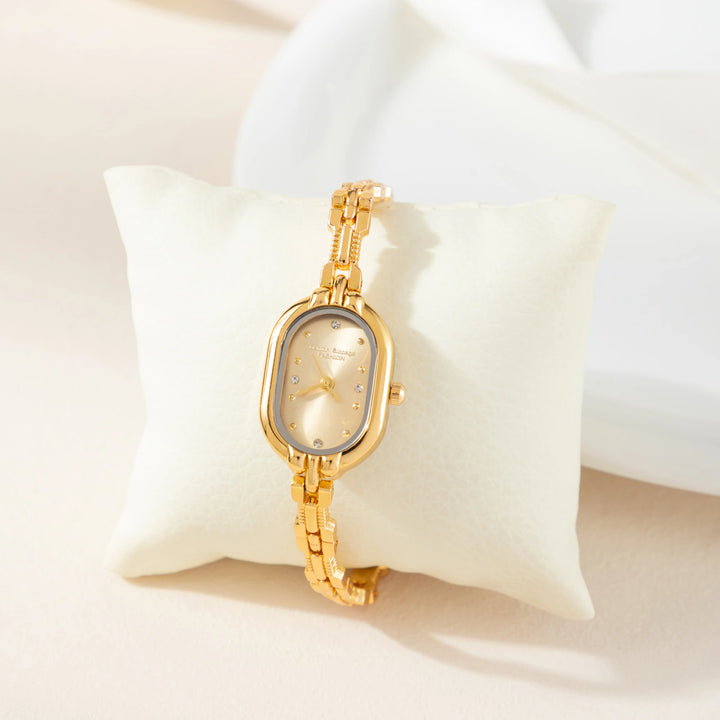 Viktoria – Gold Oval Watch
