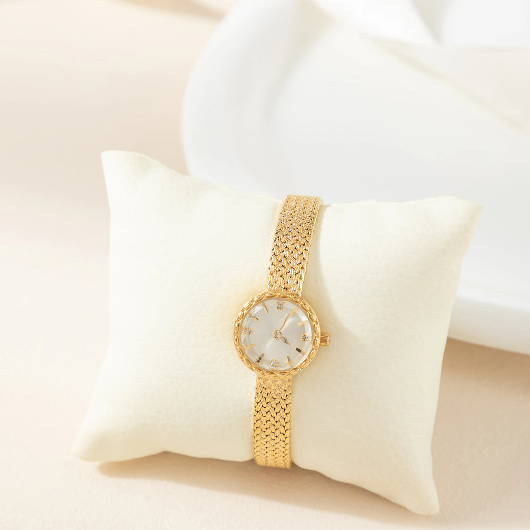 Magdalena – Watch