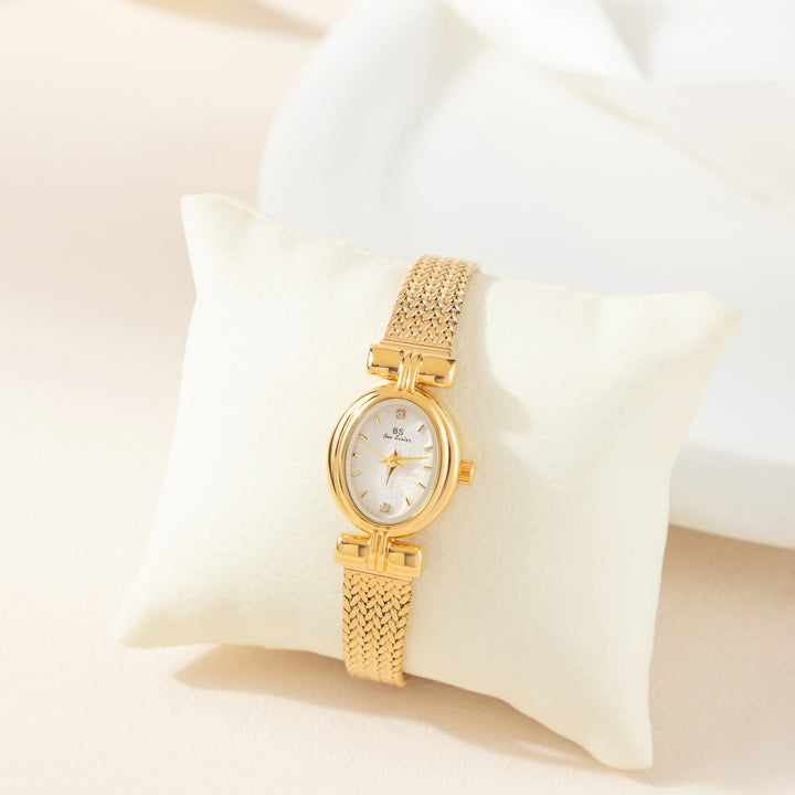 Selina – Oval Gold Watch
