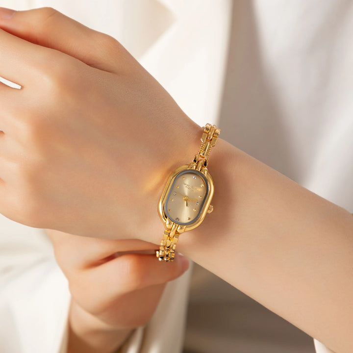 Viktoria – Gold Oval Watch
