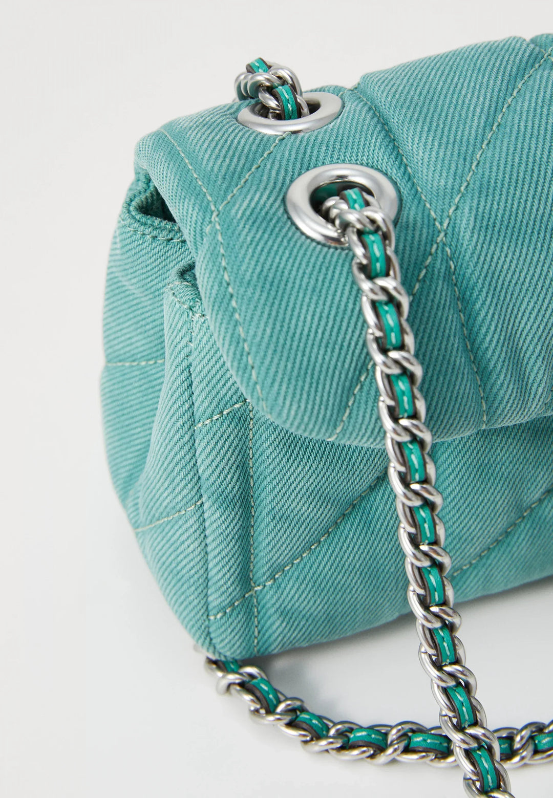 Coach Tabby Shoulder Bag 20 with Quilting – Iris
