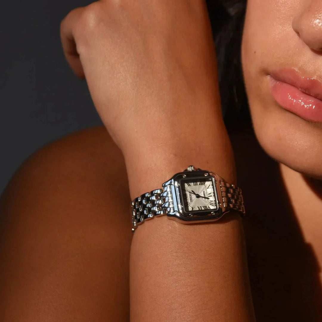 Leonie – Square Gold Watch