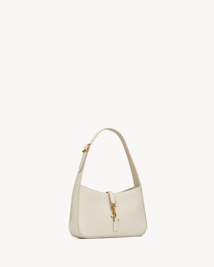 Saint Laurent LE 5 À 7