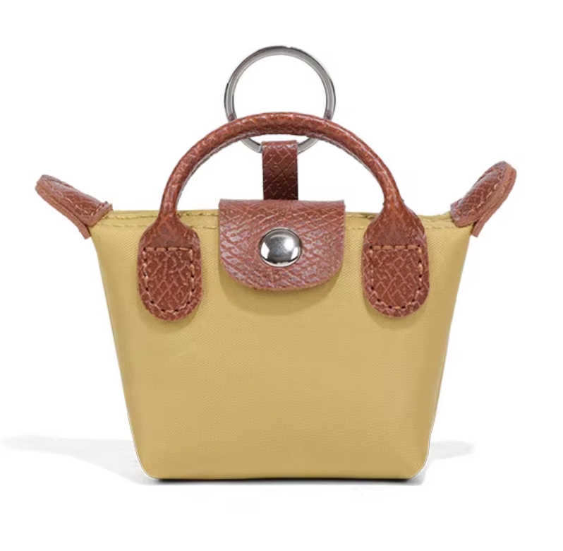 Mini Bag 3-in-1: Keychain, AirPods Case & Lip Charm