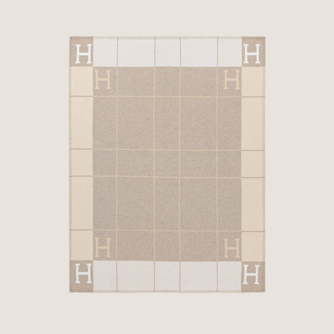Hermés Avalon III throw blanket