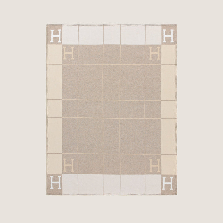 Hermés Avalon III throw blanket