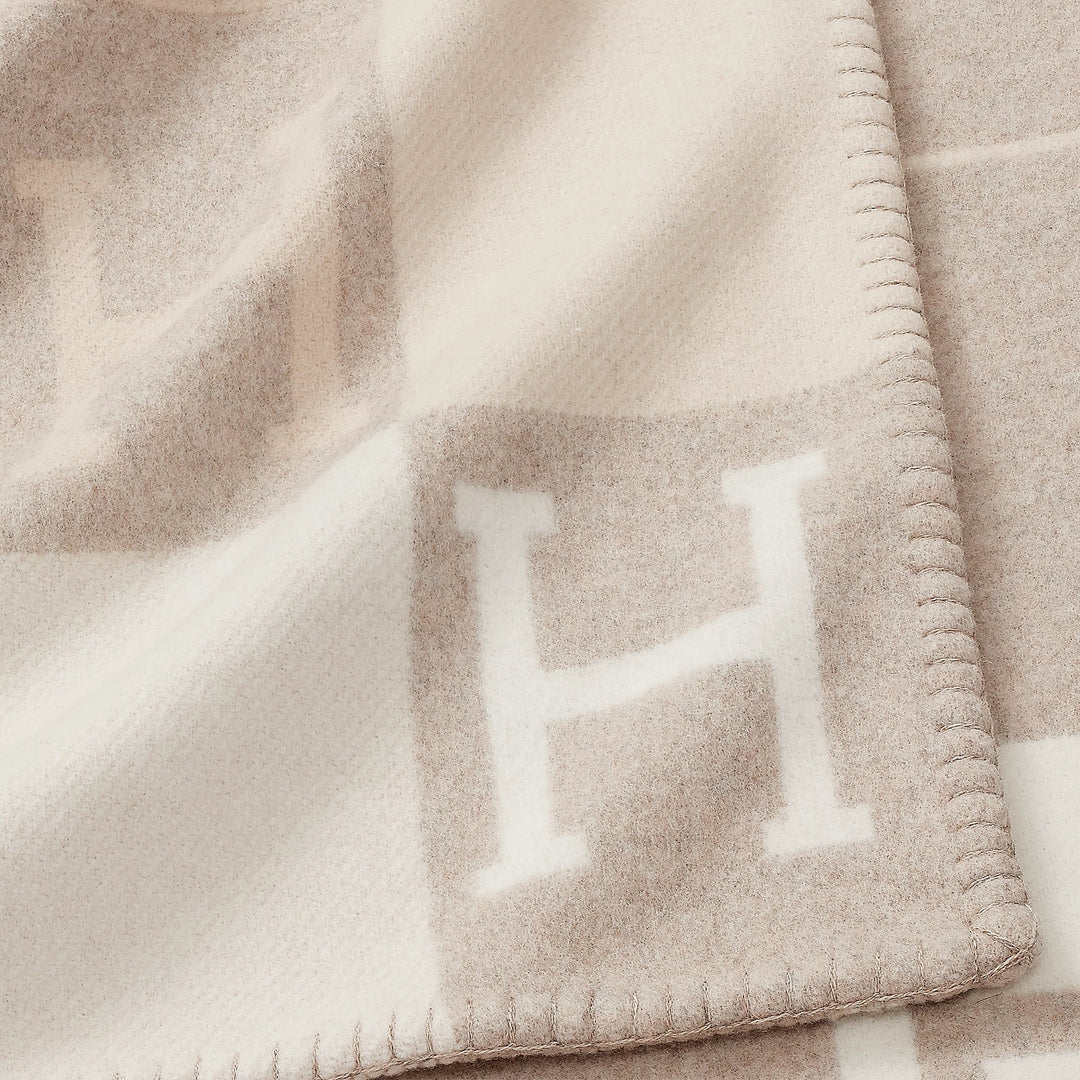 Hermés Avalon III throw blanket