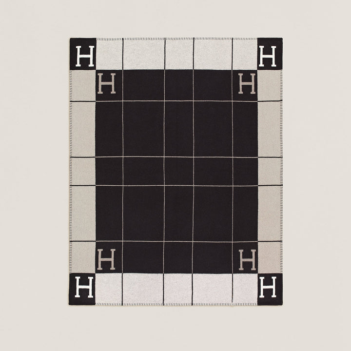 Hermés Avalon III throw blanket