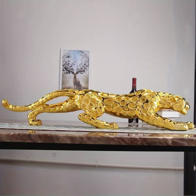 Panthera Grace Sculpture
