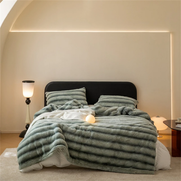 Bellagio Faux Fur Blanket