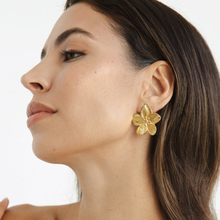 Margarete – Flower Gold Earrings