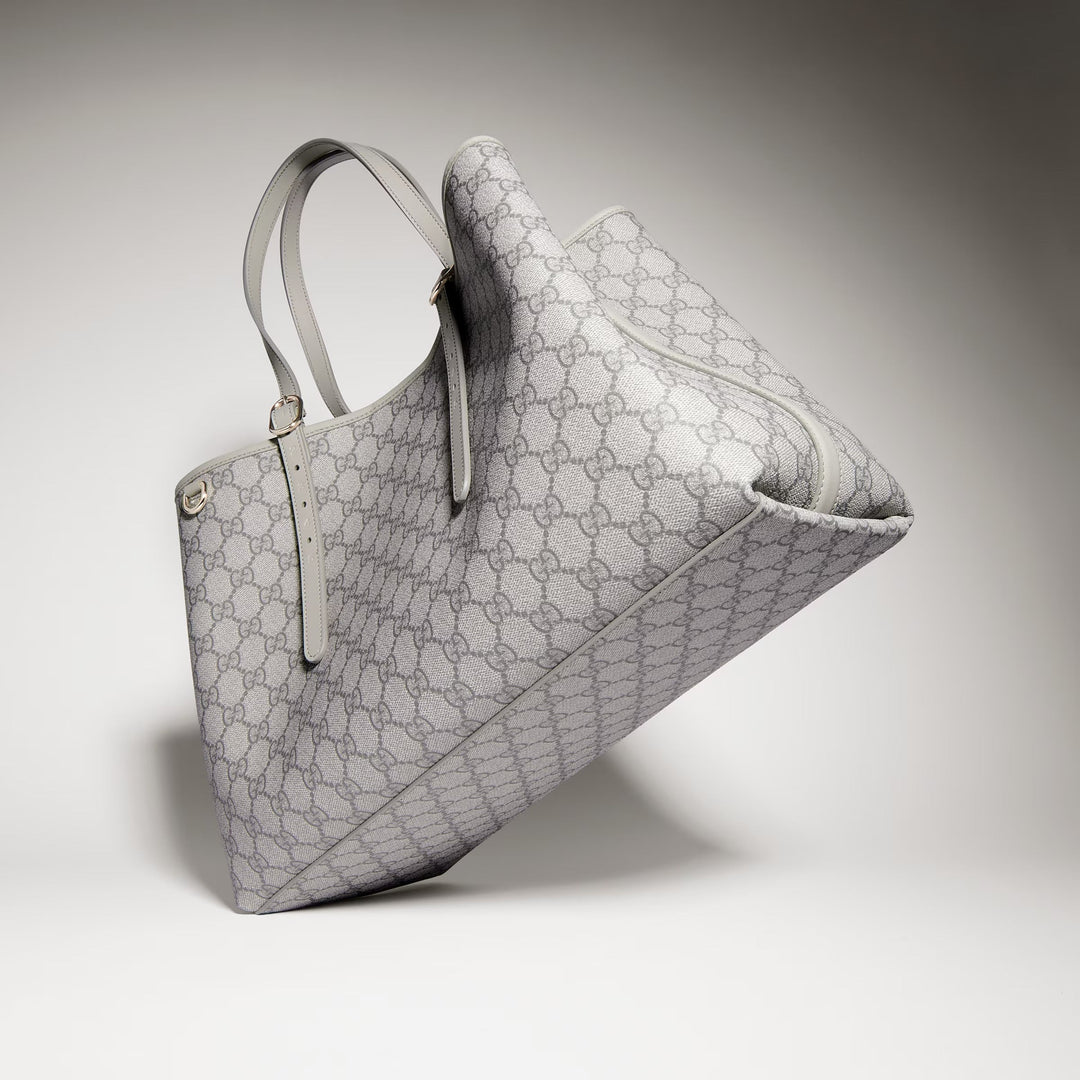 GG Emblem large tote bag