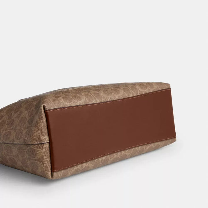 Coach Station Tote Bag In Signature Canvas