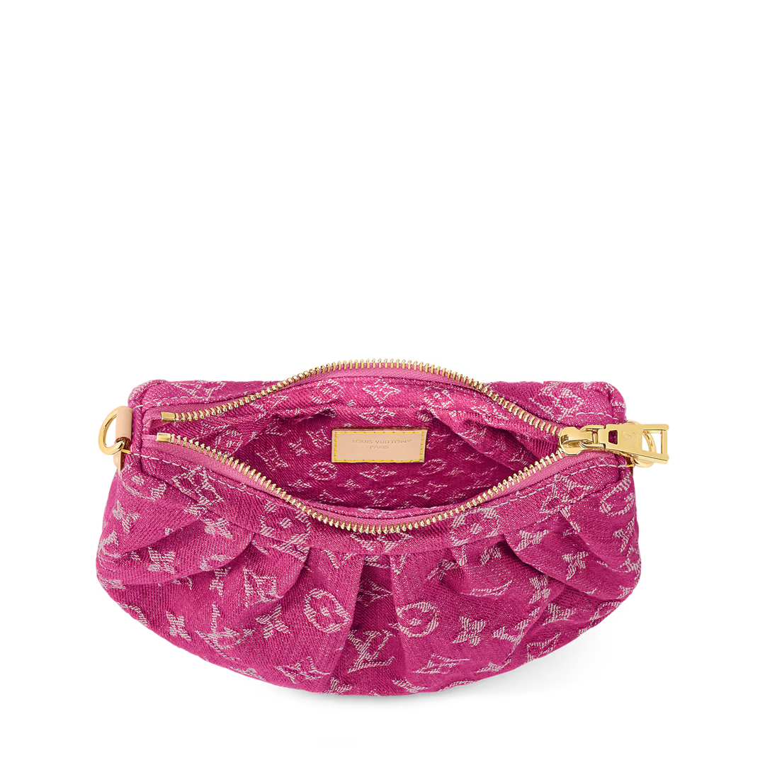 LV Pochette Valley