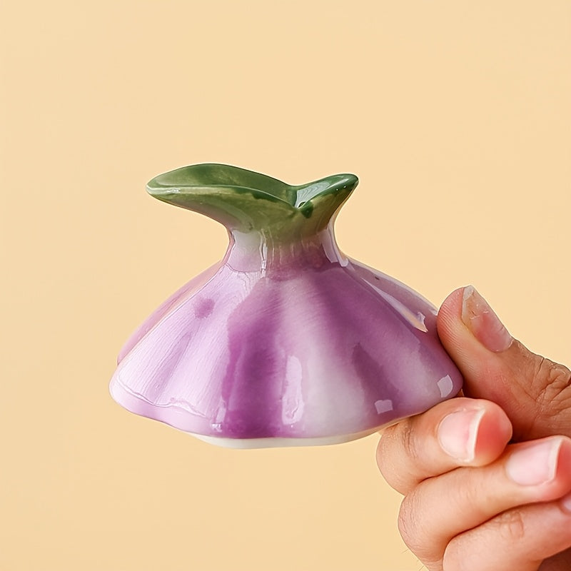 Garlic Bulb Ceramic Jar