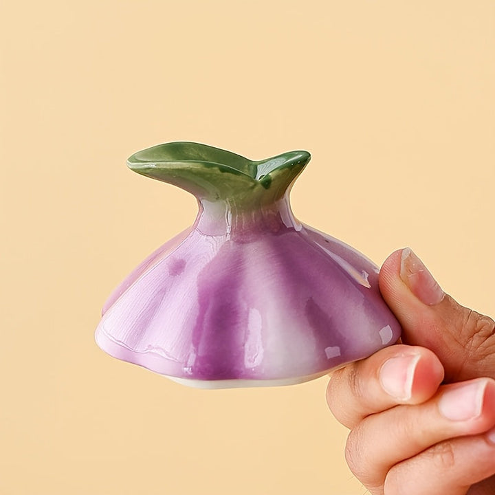 Garlic Bulb Ceramic Jar